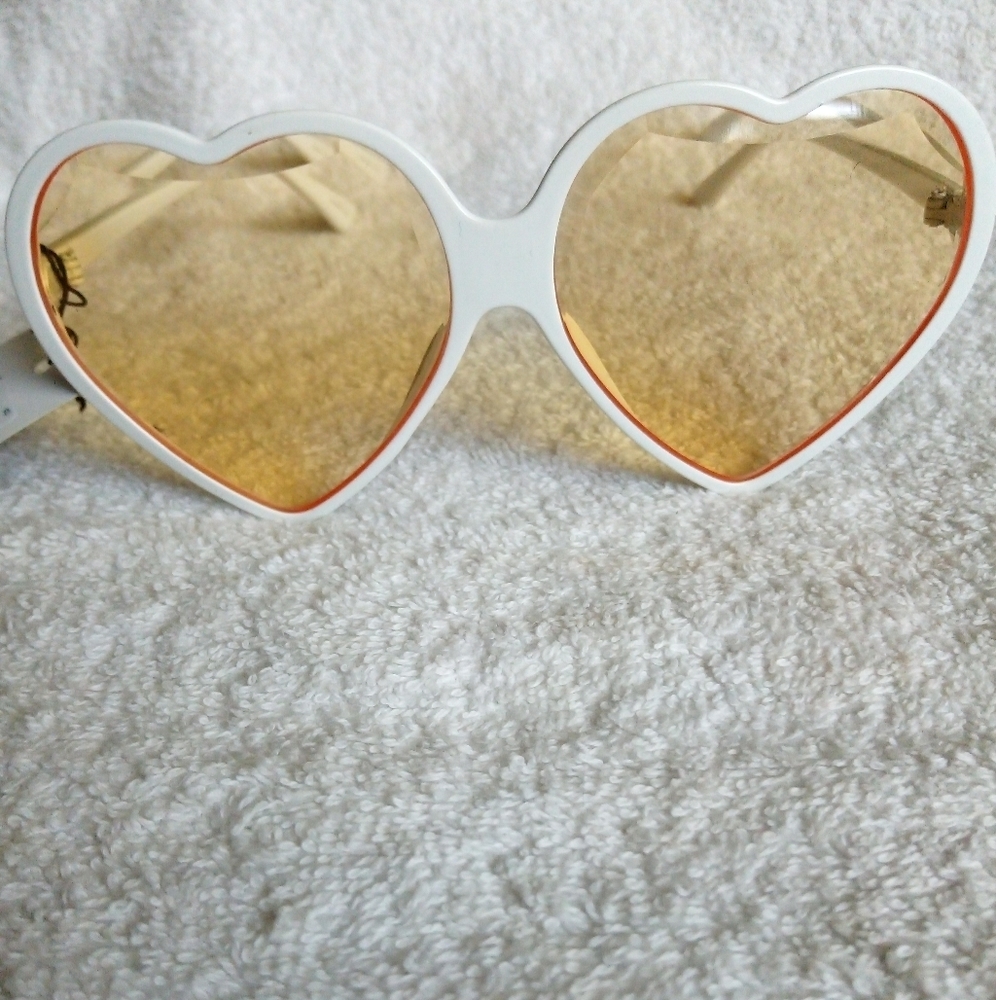 Sunglasses - Picture 2 of 4